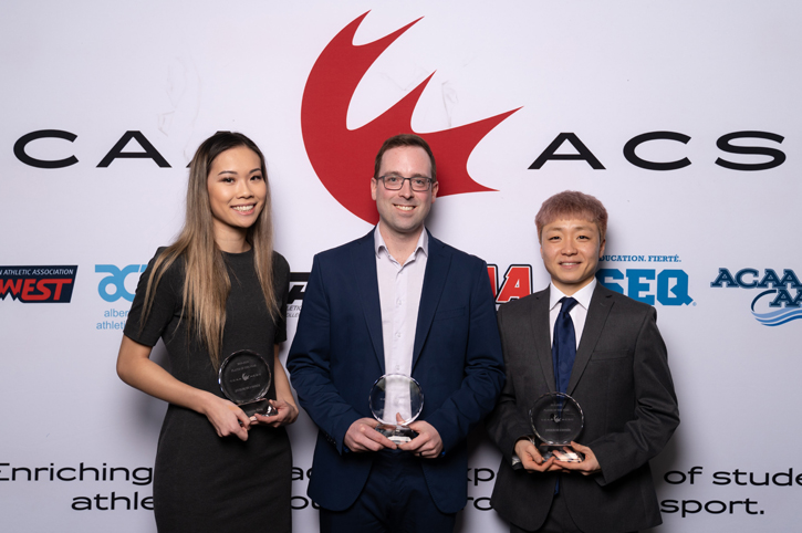 MacAlpine receives Coaching Excellence Award